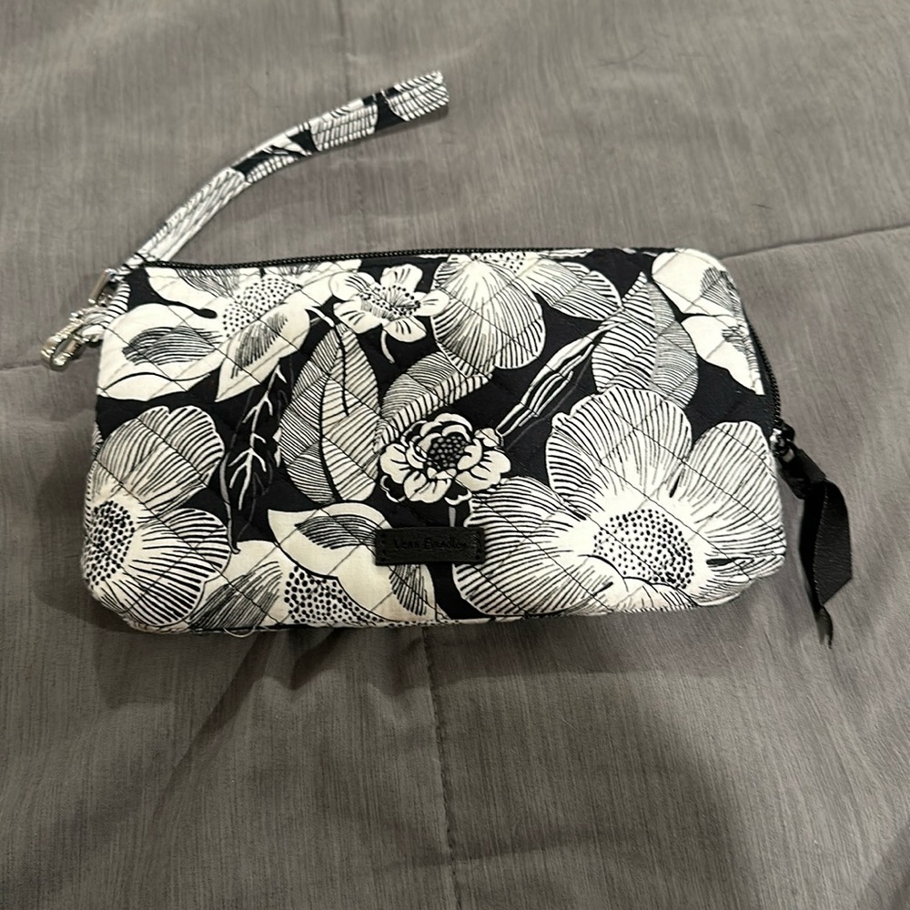 Vera Bradley wallet/wristlet